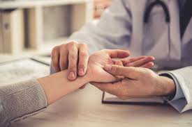 Qué es y para qué sirve tomar el pulso?